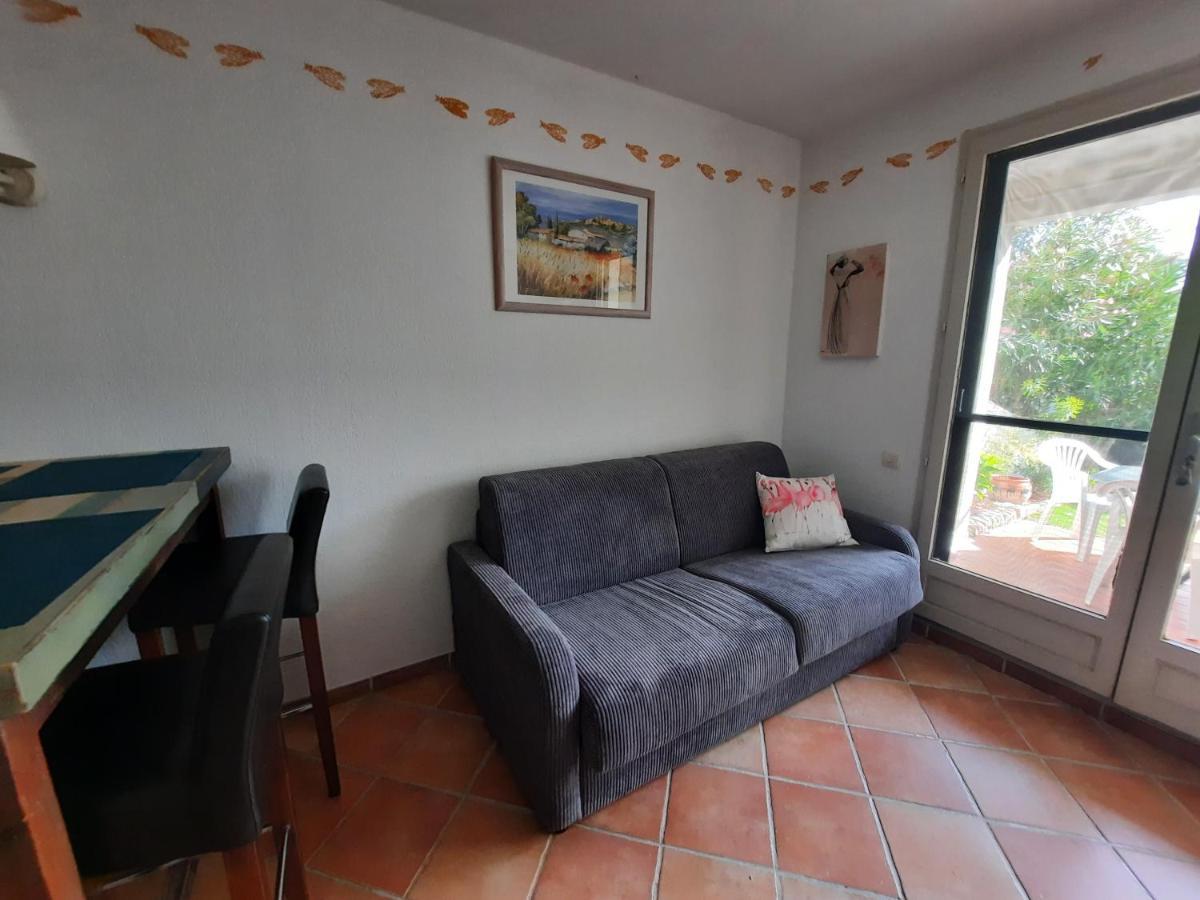 Petit Aux Stes Maries De La Apartment *