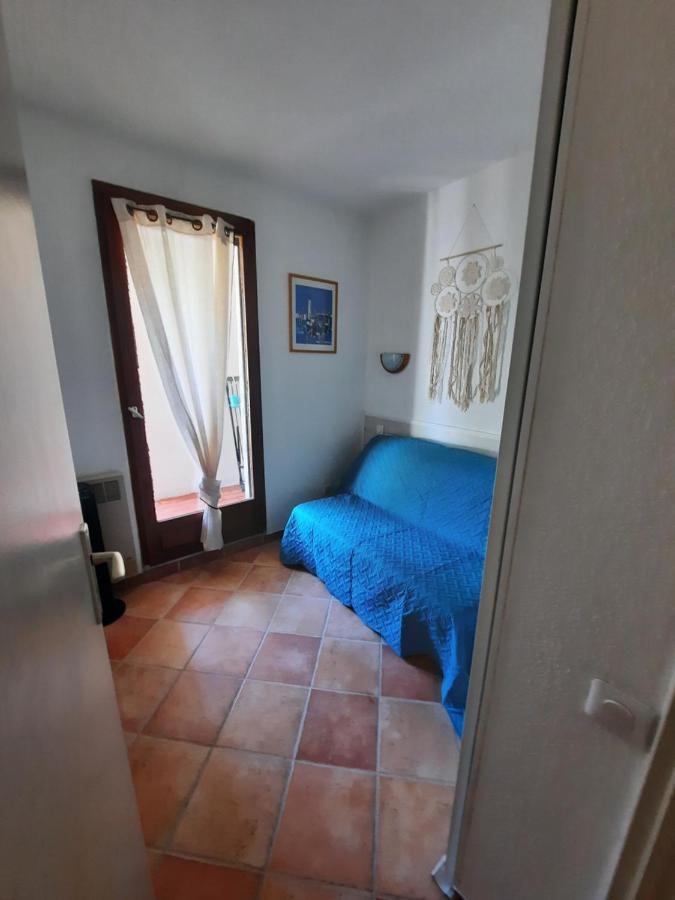 Petit Aux Stes Maries De La Apartment *